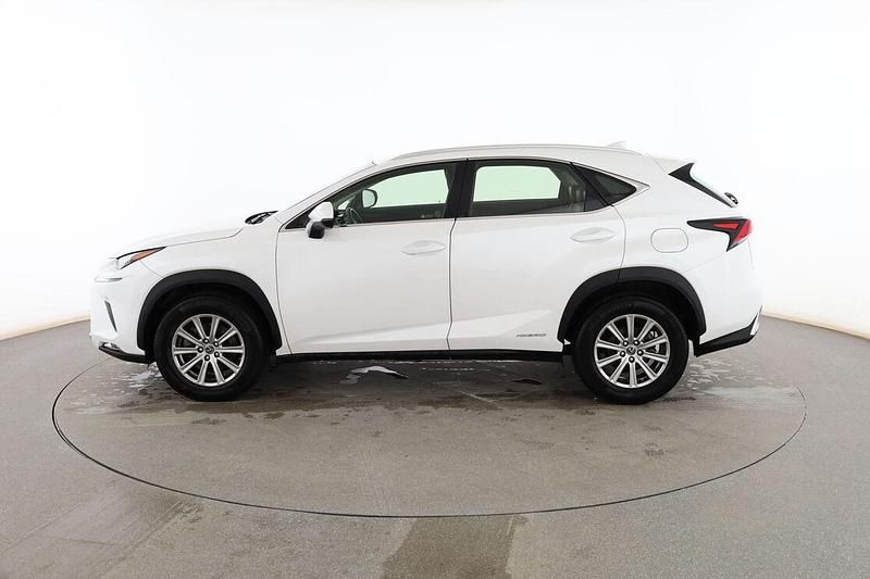 Usado Lexus NX300h E-FOUR 197 CV (144 kW) 2019 Blanco SUV
