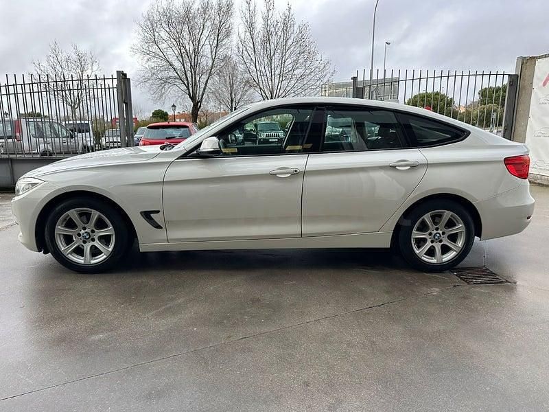Usado BMW 318 Gran Turismo 143 CV (105 kW) 2015 Blanco Berlina