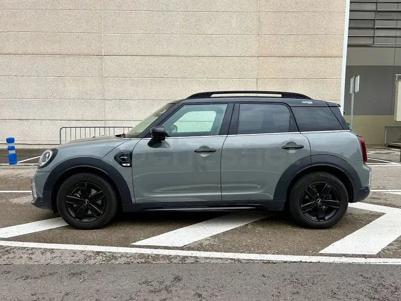 Usado Mini Cooper D Countryman 150 CV (110 kW) 2021 Gris / plata SUV