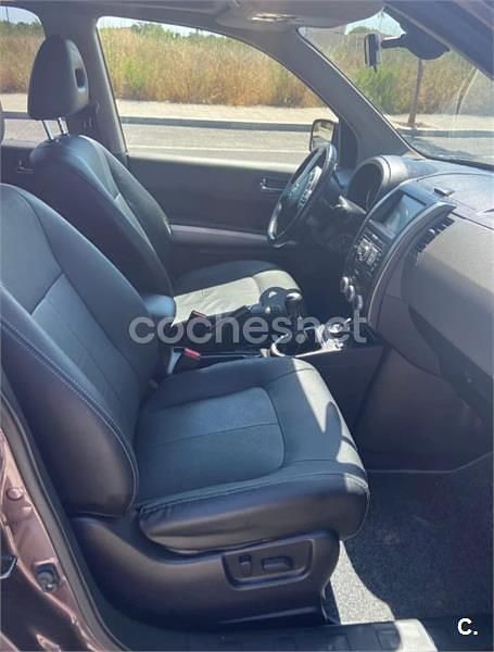 Marrón Usado 2007 Nissan X-Trail SE SUV | 6499 € (Buen precio) - Imagen 1/4
