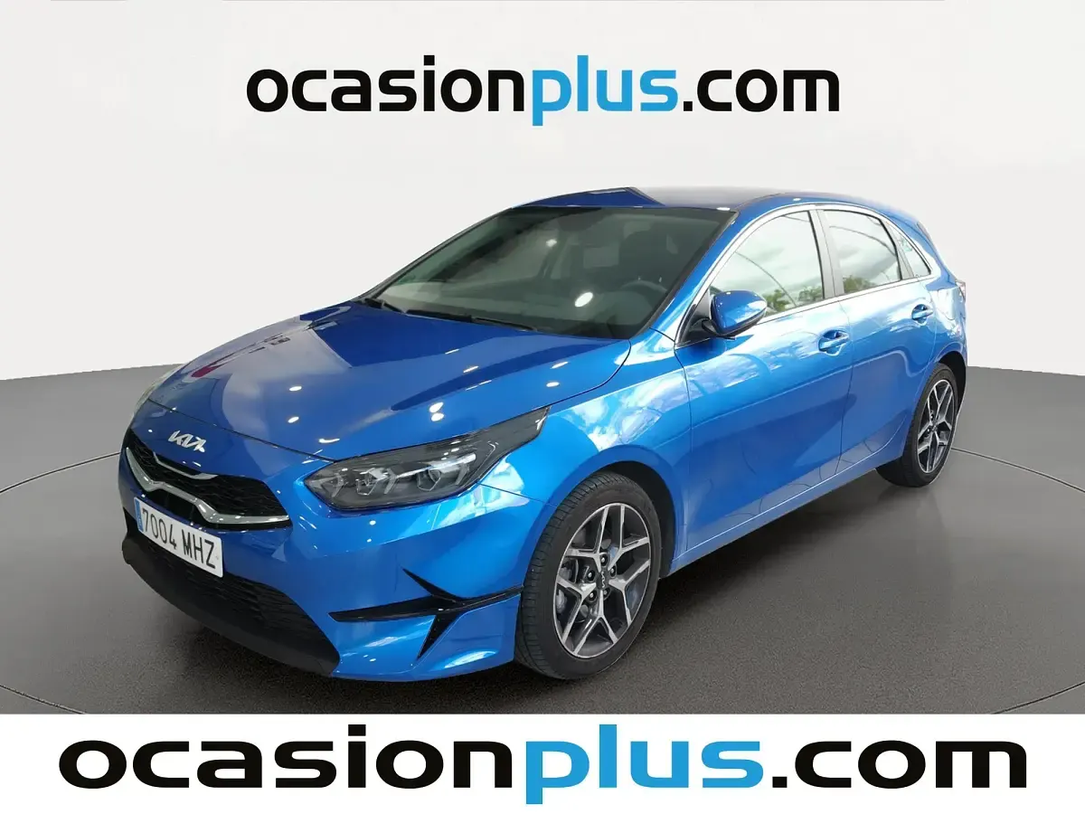Begagnad Kia Ceed 101 HK (74 kW) 2023 Halvkombi