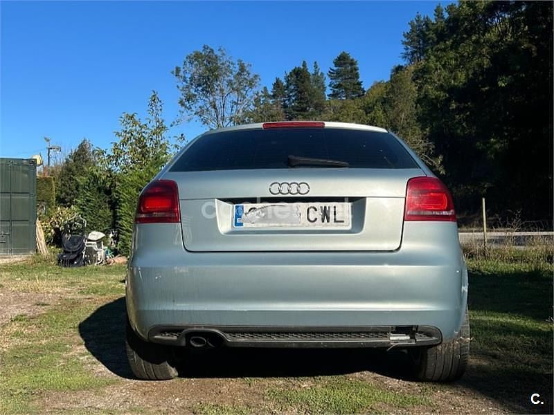 Usado Audi A3 Ambition 140 CV (102 kW) 2004 Azul Berlina