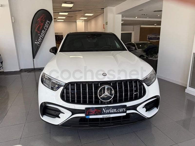 Usado Mercedes GLC43 AMG 421 CV (309 kW) 2025 Blanco Coupe