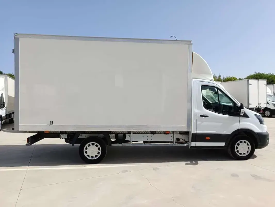 Usado Ford Transit Trend 131 CV (96 kW) 2023 Blanco Van