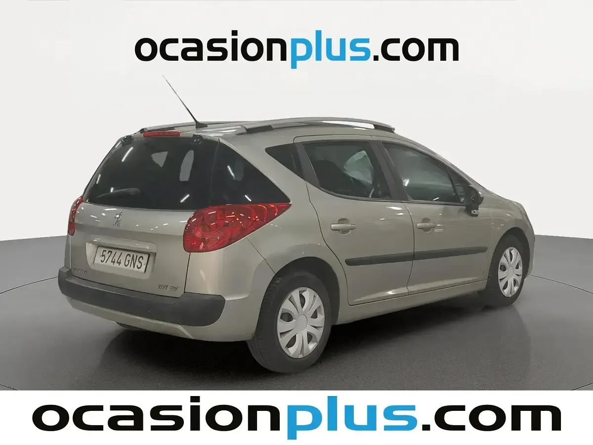 Usado Peugeot 207 90 CV (66 kW) 2009 Gris Familiar