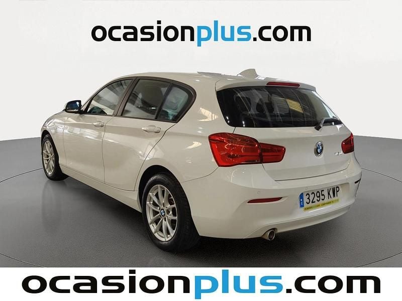 Usado BMW 116 116 CV (85 kW) 2019 Blanco Utilitario