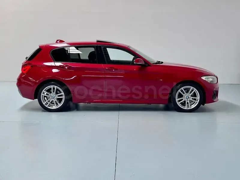 Usado BMW 118 136 CV (100 kW) 2017 Rojo Utilitario