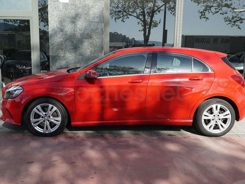 Usado Mercedes A250 218 CV (160 kW) 2016 Rojo Berlina