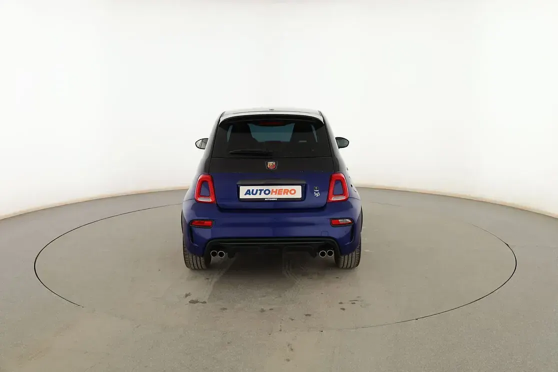Usado Abarth 500 165 CV (121 kW) 2021 Azul Utilitario