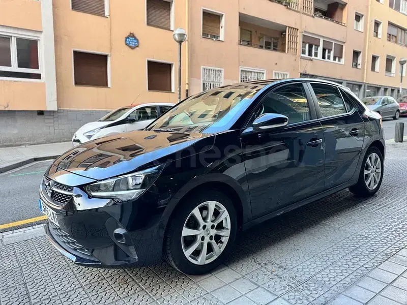 Usado Opel Corsa Edition 100 CV (73 kW) 2022 Negro Utilitario