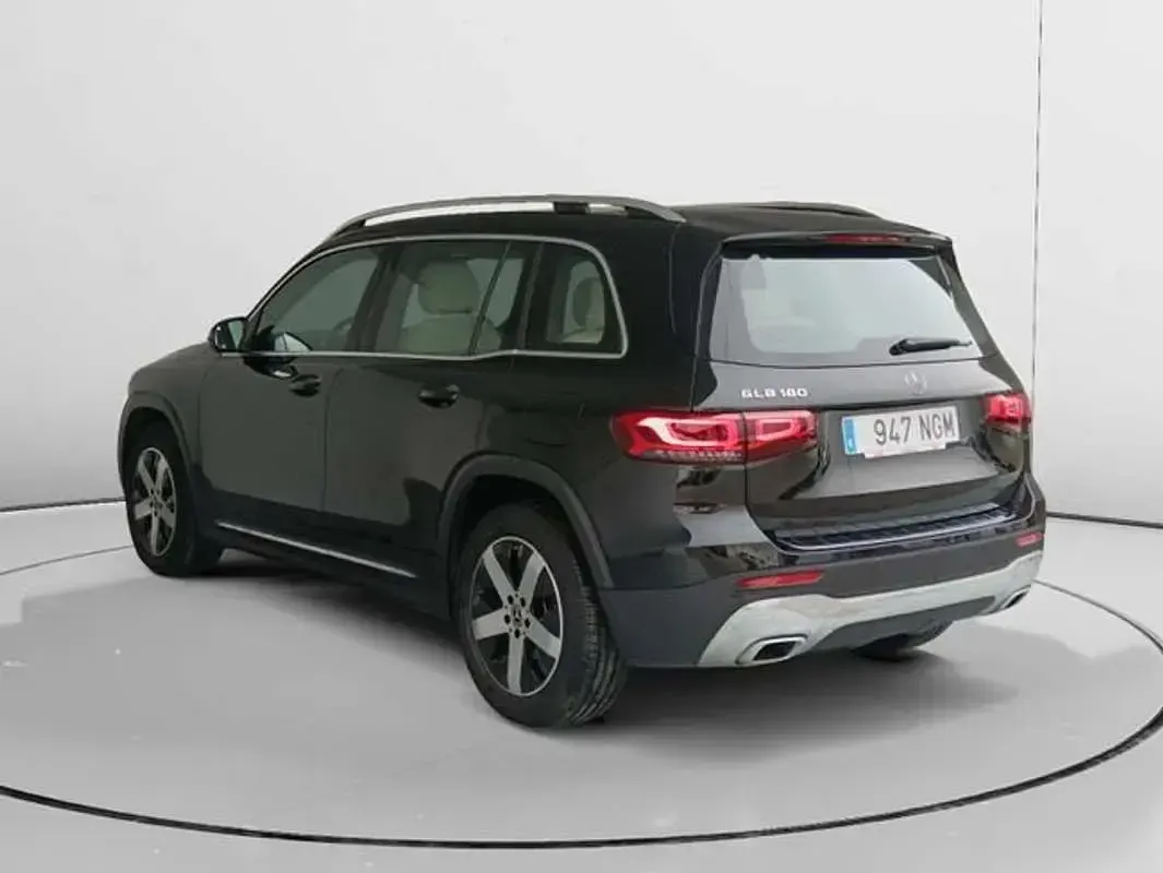 Usado Mercedes GLB200 Progressive 136 CV (100 kW) 2021 Negro SUV
