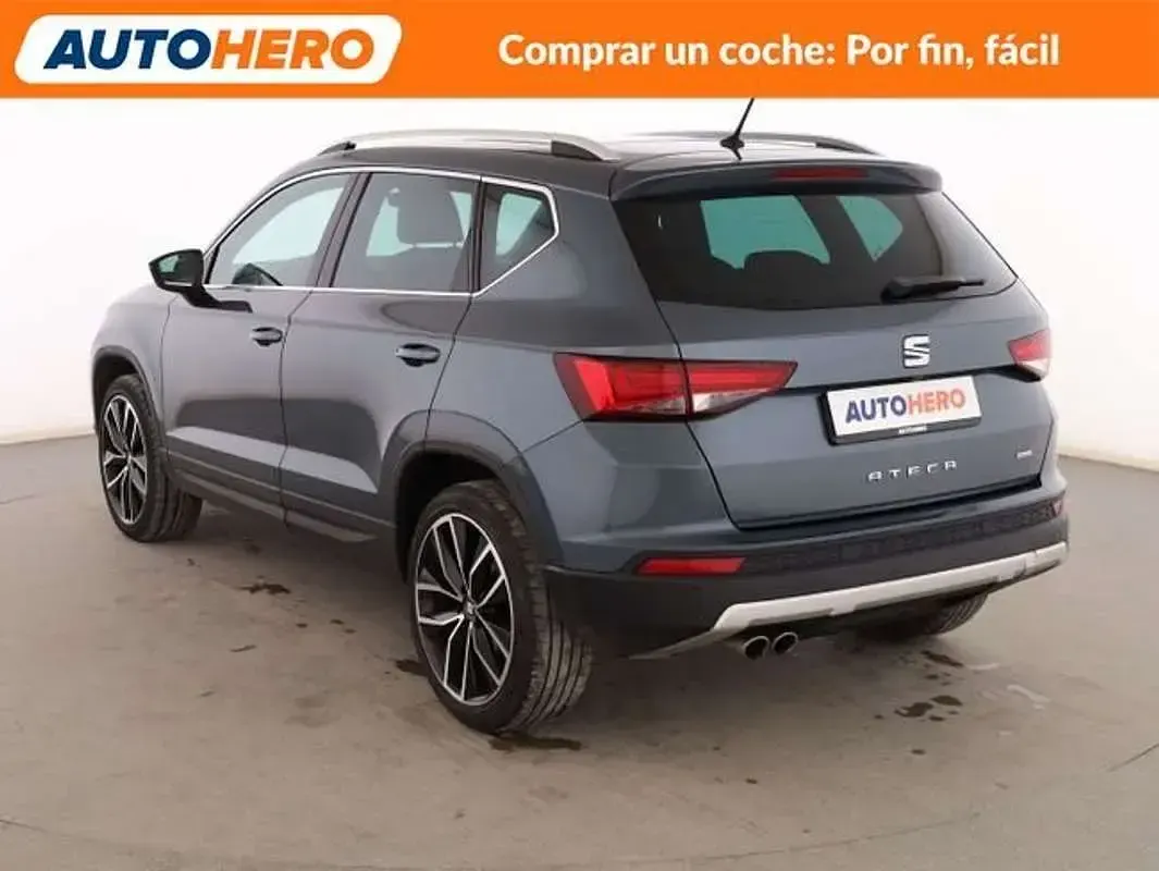 Usado Seat Ateca 4Drive 190 CV (139 kW) 2018 Gris SUV