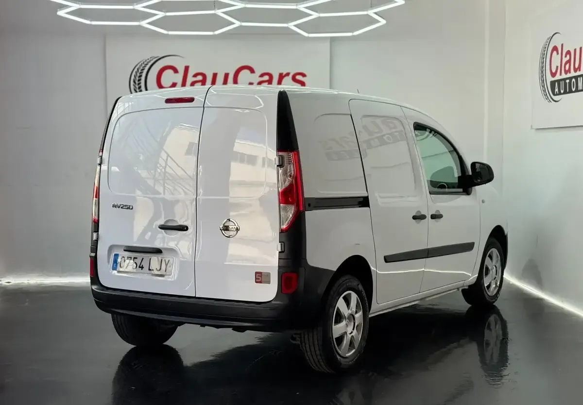 Usado Nissan NV250 Comfort 95 CV (69 kW) 2020 Blanco Van
