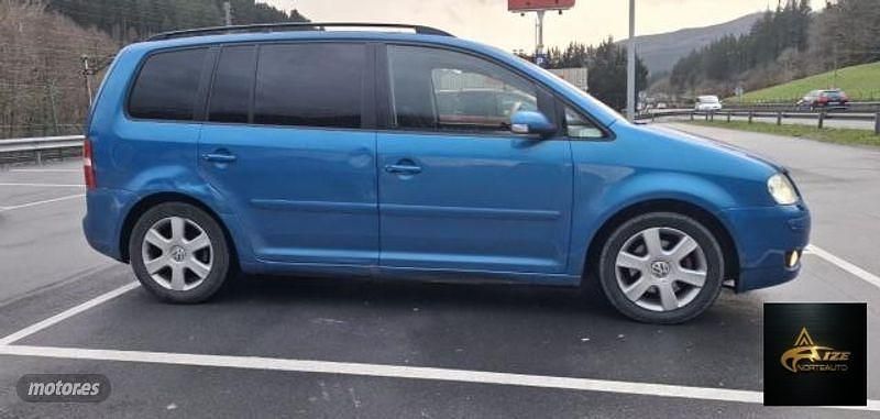 Usado VW Touran Highline 140 CV (102 kW) 2006 Monovolumen