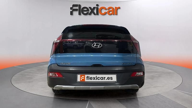 Usado Hyundai Bayon 84 CV (61 kW) 2023 Azul SUV