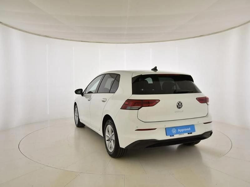 Usado VW Golf VIII Life 130 CV (95 kW) 2021 Blanco