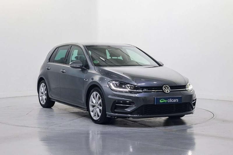 Usado VW Golf VII Advance 150 CV (110 kW) 2020 Gris Utilitario