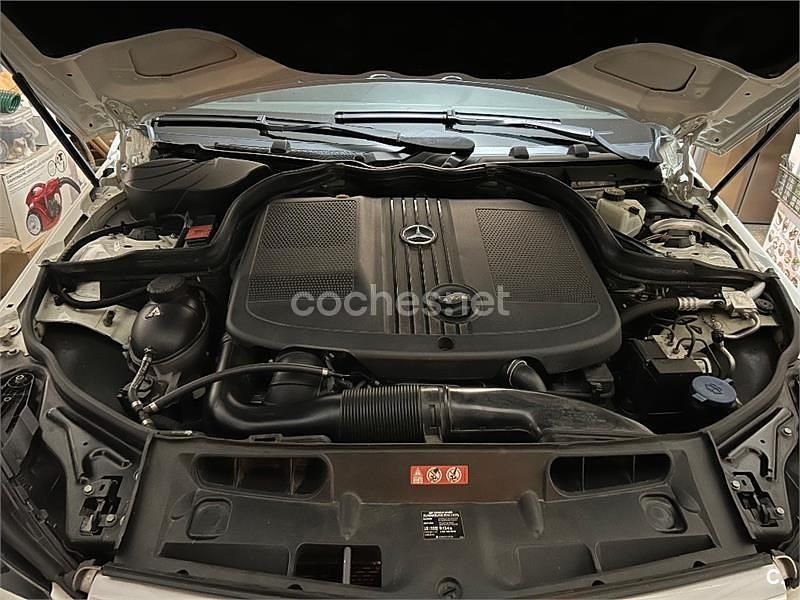 Usado Mercedes C200 Avantgarde 136 CV (100 kW) 2012 Blanco Berlina