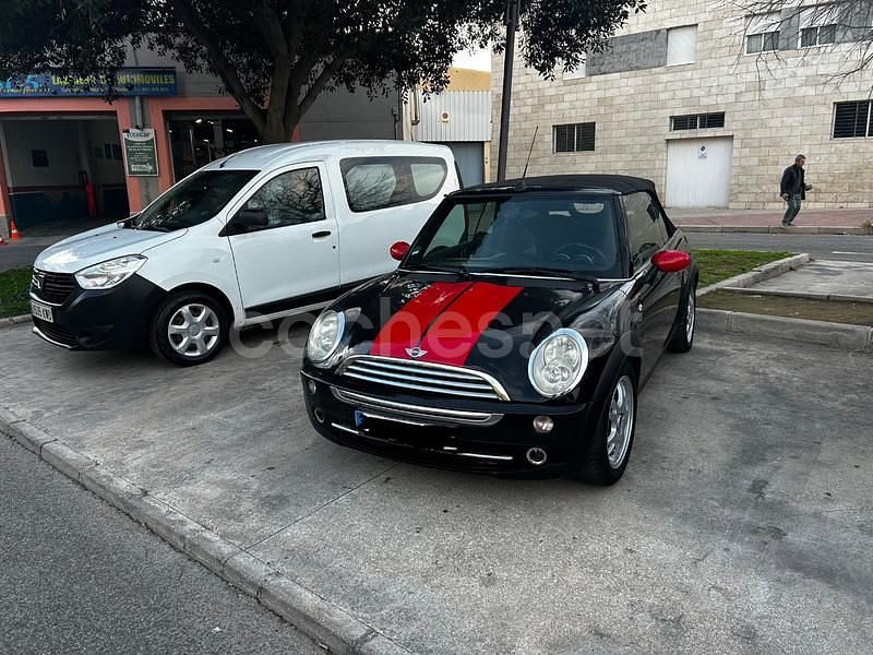 Usado Mini One Cabriolet 90 CV (66 kW) 2006 Negro Descapotable