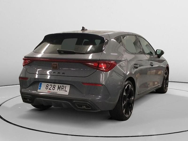 Usado Cupra Leon 150 CV (110 kW) 2024 Gris Berlina