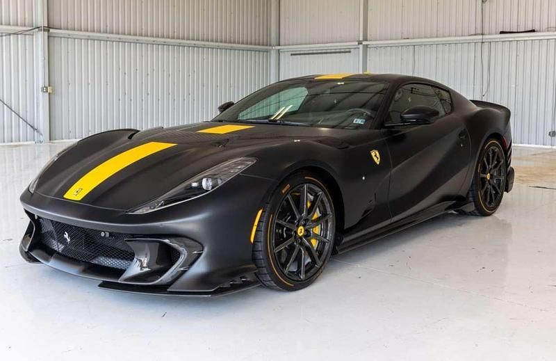 Negro Nuevo 2024 Ferrari 812 Coupe | 1.250.000 € - Imagen 1/1