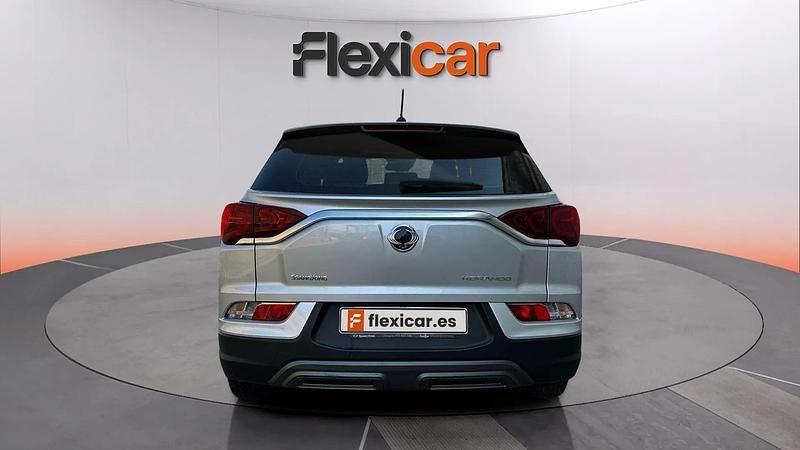 Usado Ssangyong (KGM) Korando Limited 165 CV (121 kW) 2020 Gris SUV