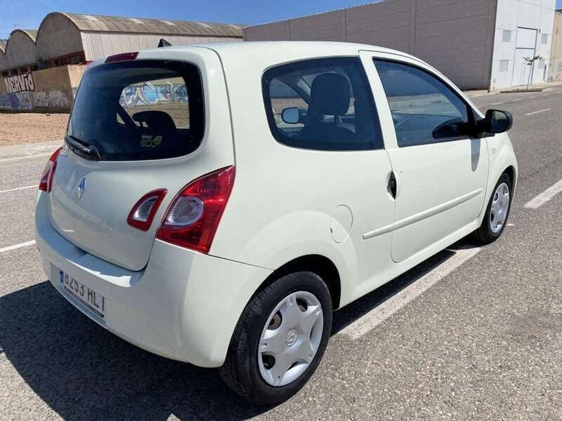Usado Renault Twingo Authentique 76 CV (55 kW) 2012 Beige Utilitario