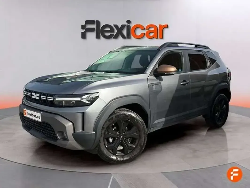 Usado Dacia Duster Extreme 131 CV (96 kW) 2025 Gris SUV
