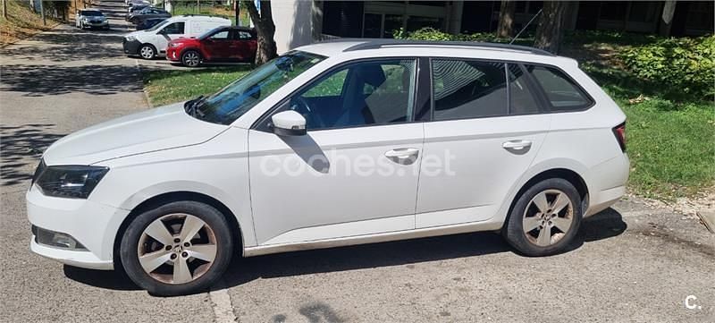 Blanco Usado 2016 Skoda Fabia Utilitario | 6400 € (Precio justo) - Imagen 1/4