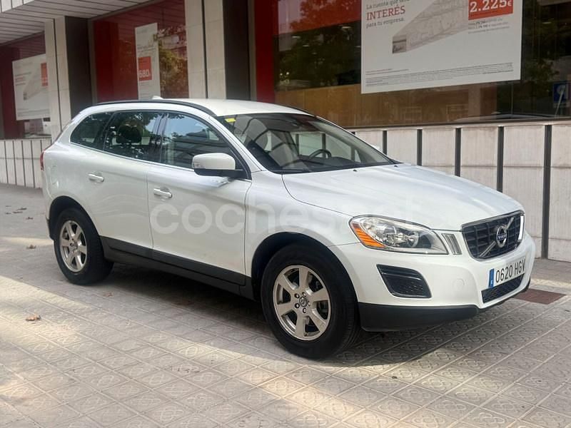 Usado Volvo XC60 Drive Kinetic 163 CV (119 kW) 2011 Blanco SUV
