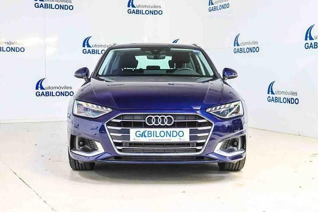 Usado Audi A4 Advanced Plus 151 CV (111 kW) 2023 Azul Familiar