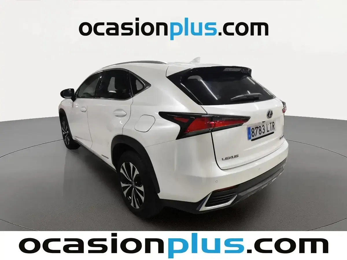 Usado Lexus NX300h 197 CV (144 kW) 2021 Blanco SUV