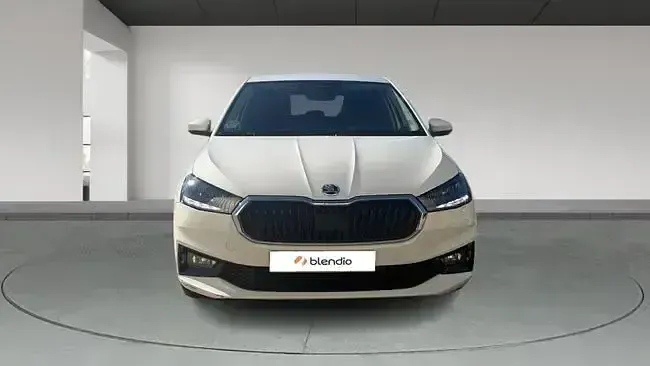 Usado Skoda Fabia 95 CV (69 kW) 2024 Blanco Utilitario