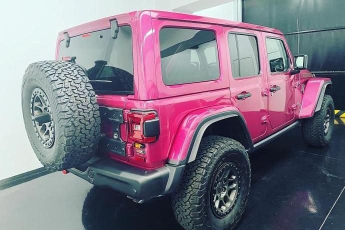 Usado Jeep Wrangler Rubicon 476 CV (350 kW) 2022 Violeta SUV
