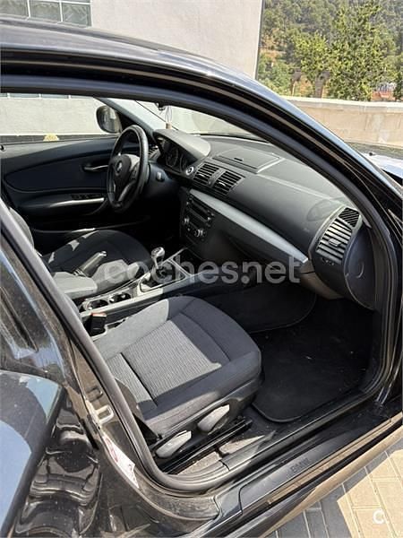 Negro Usado 2010 BMW 116 Utilitario | 6000 € (Precio justo) - Imagen 1/4
