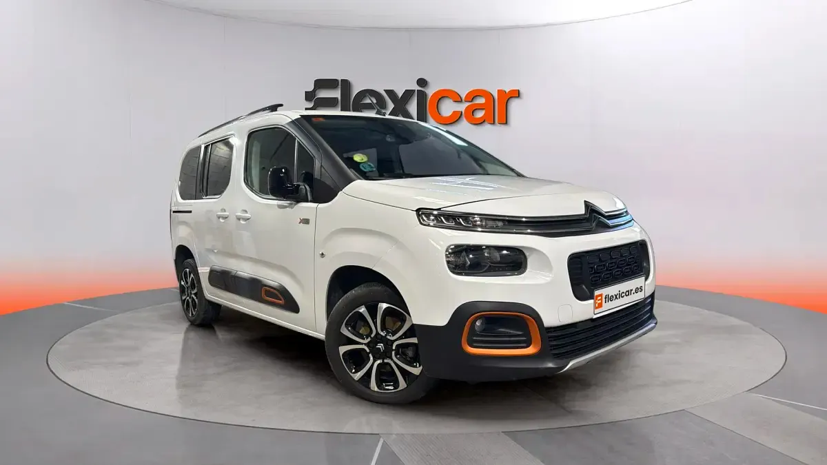 Usado Citroën Berlingo Feel 102 CV (75 kW) 2023 Monovolumen