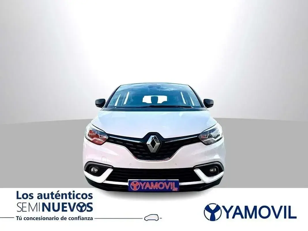 Usado Renault Scenic E-Tech Zen 140 CV (102 kW) 2020 Blanco Monovolumen