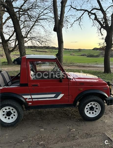 Usado Suzuki Samurai 69 CV (50 kW) 1995 Rojo SUV