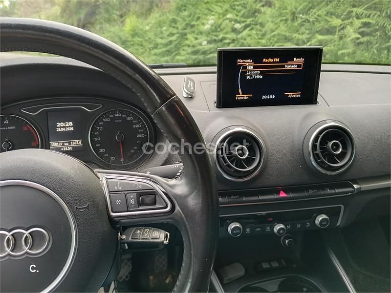 Usado Audi A3 Advanced 110 CV (80 kW) 2015 Blanco Berlina