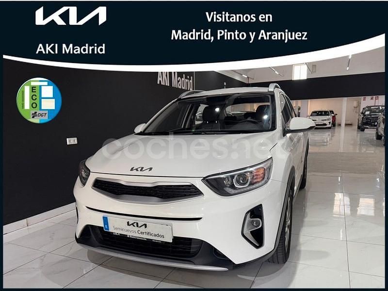 Blanco Usado 2022 Kia Stonic SUV | 14.900 € (Precio justo) - Imagen 1/4