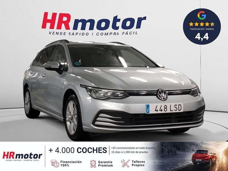 Usado VW Golf VIII Life 111 CV (81 kW) 2021 Gris Familiar