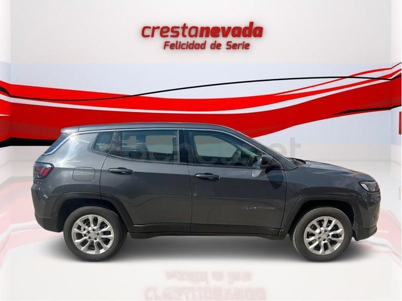 Usado Jeep Compass Longitude 131 CV (96 kW) 2022 Negro SUV