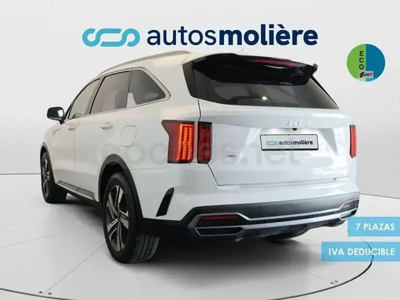 Usado Kia Sorento Plus 230 CV (169 kW) 2024 Gris / plata SUV
