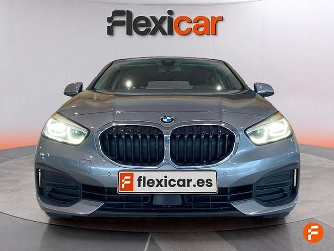 Usado BMW 118 150 CV (110 kW) 2021 Gris Utilitario
