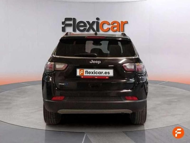 Usado Jeep Compass Limited 131 CV (96 kW) 2023 Negro SUV