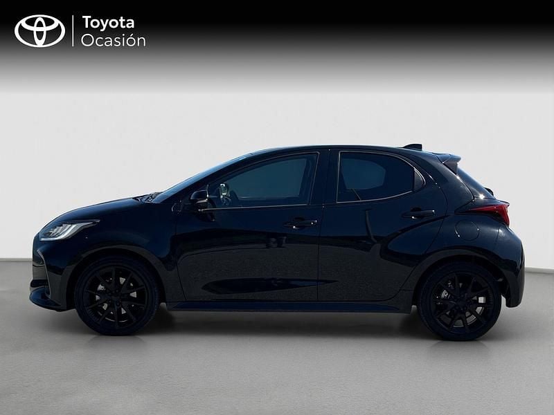 Usado Toyota Yaris Style 116 CV (85 kW) 2023 Negro Utilitario