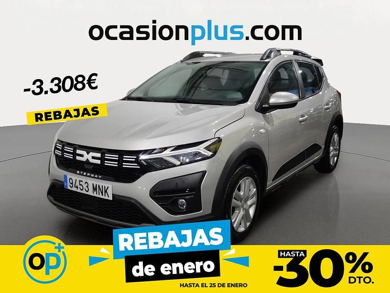 Gris Usado 2024 Dacia Sandero Expression Berlina | 15.050 € (Buen precio) - Imagen 1/4