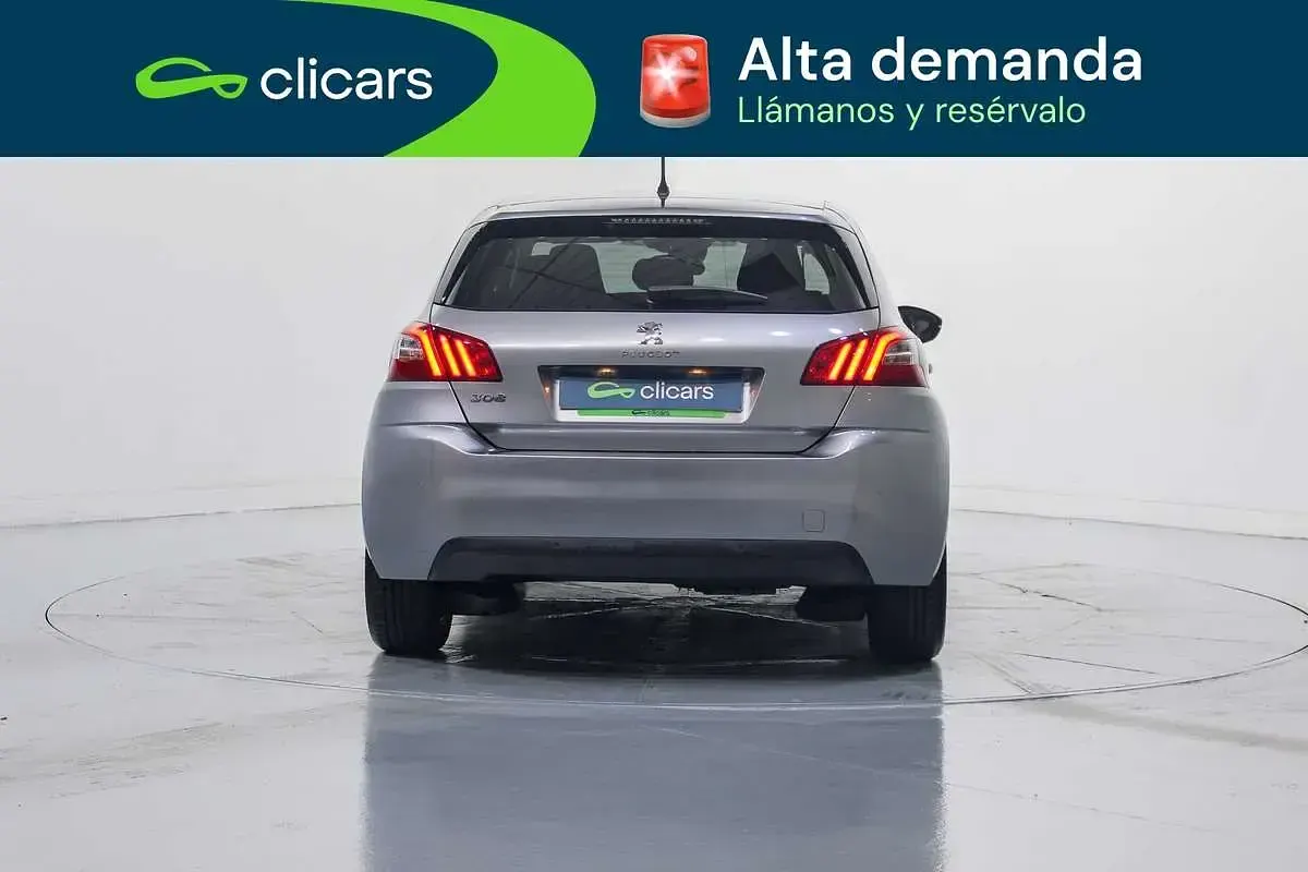 Usado Peugeot 308 Style 99 CV (72 kW) 2016 Gris Utilitario