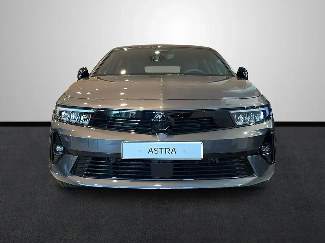 Nuevo Opel Astra 130 CV (95 kW) 2025 Gris Utilitario