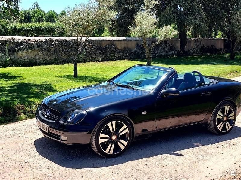 Negro Usado 1998 Mercedes SLK200 Descapotable | 3900 € (Precio justo) - Imagen 1/4